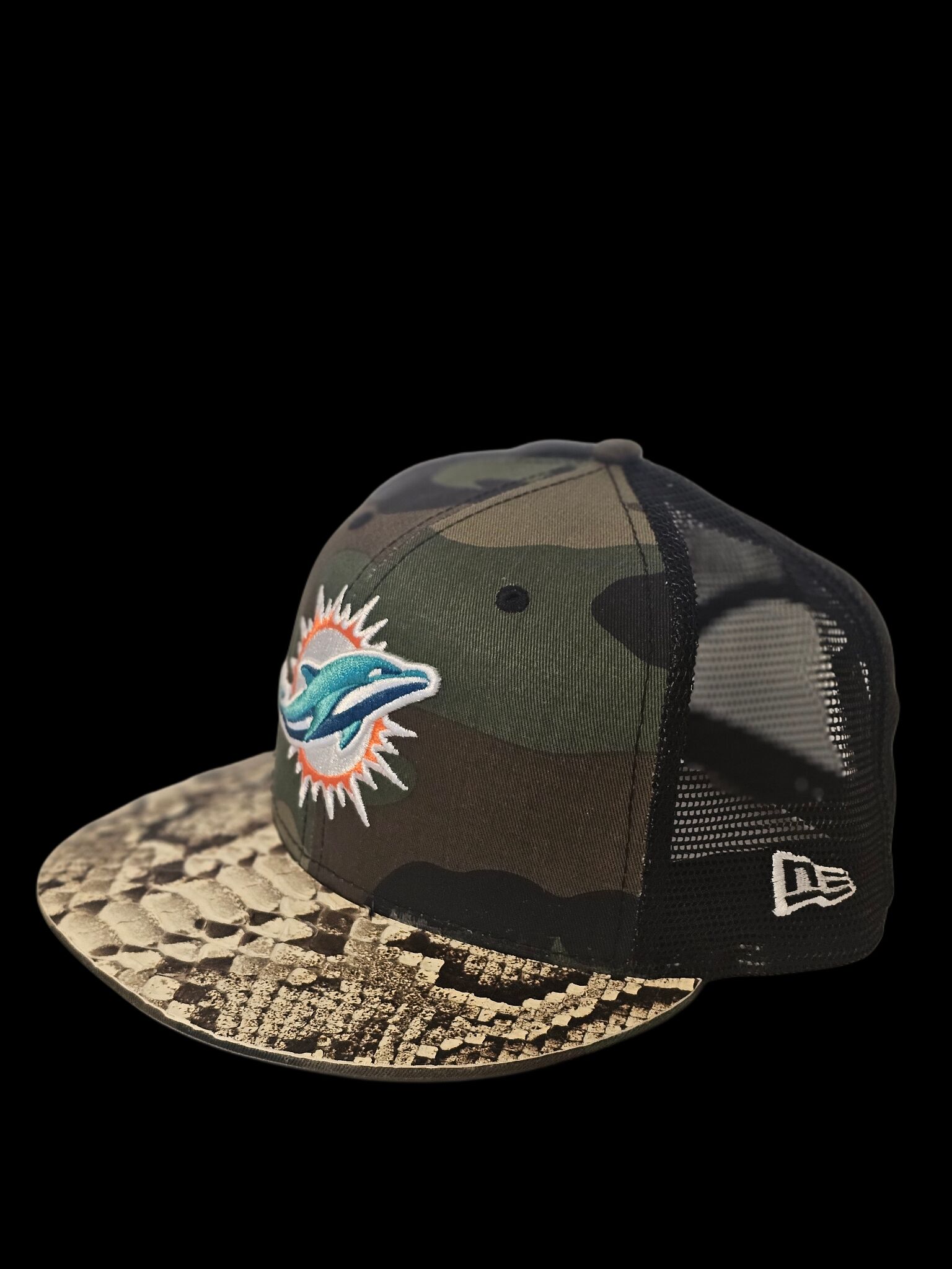 New Era Python Embellished 9FIFTY SNAPBACK Miami Camo 33056 - Image 4
