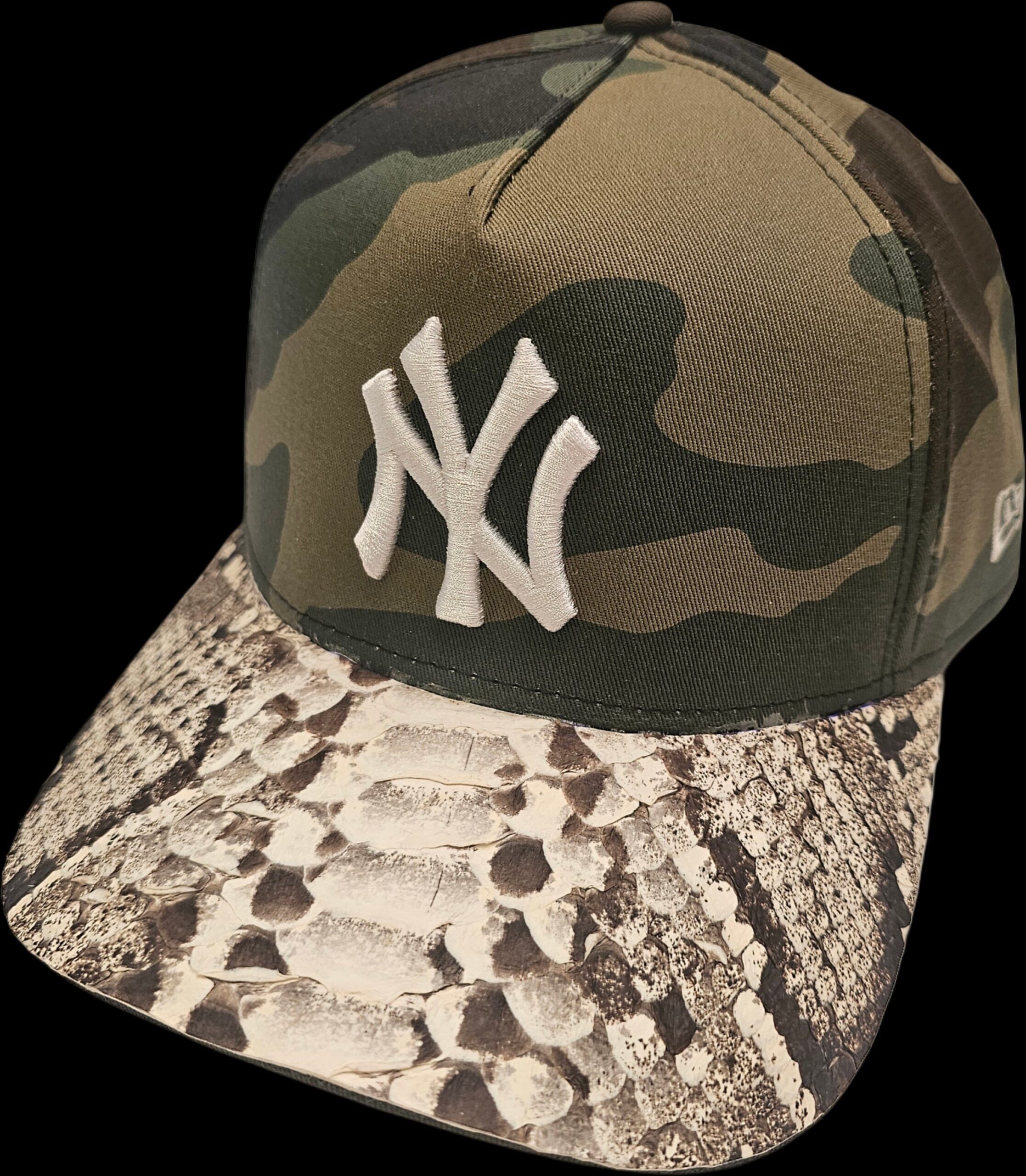 New Era Python Embellished NY CAMO 10451 - Image 4